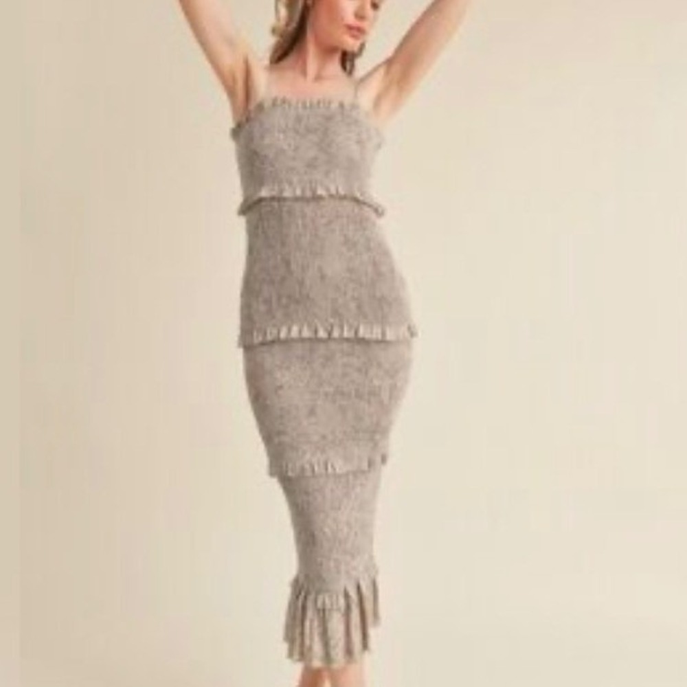 Mable Esme Smocked Tiered Ruffle Midi Dress Women Small Taupe Floral Coquette